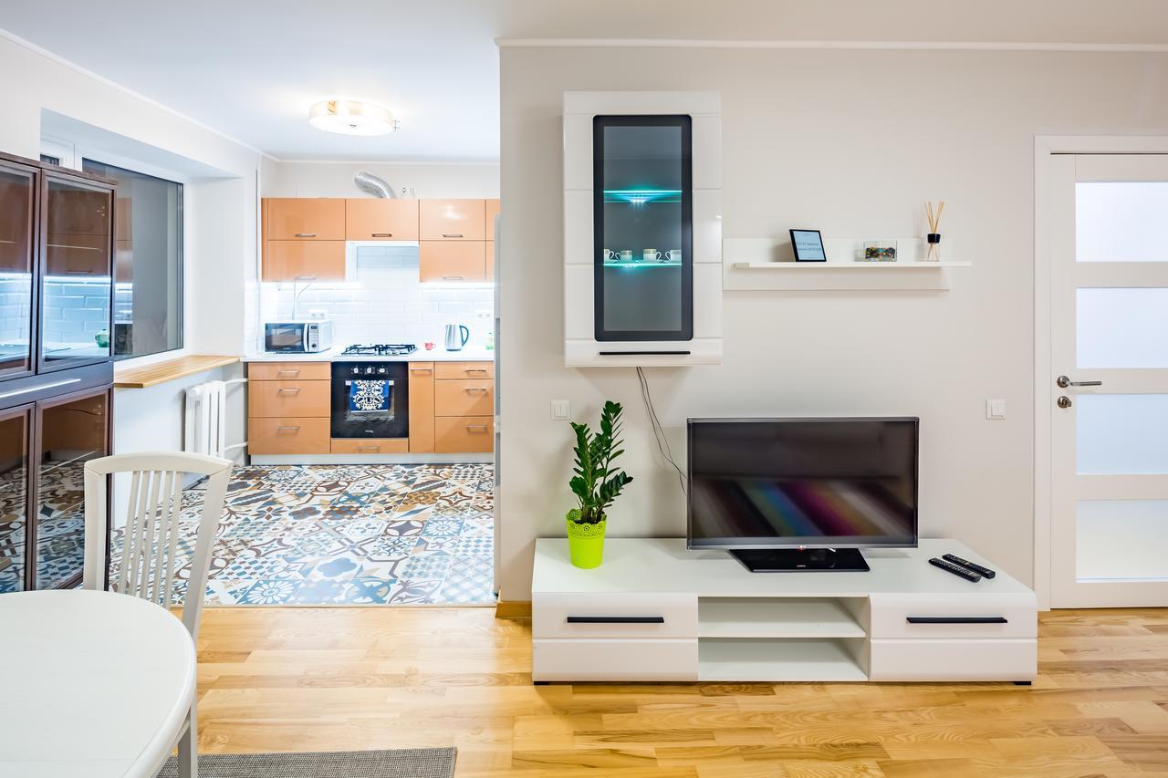 Bv Apartments Svobodu Avenue Lviv Dış mekan fotoğraf